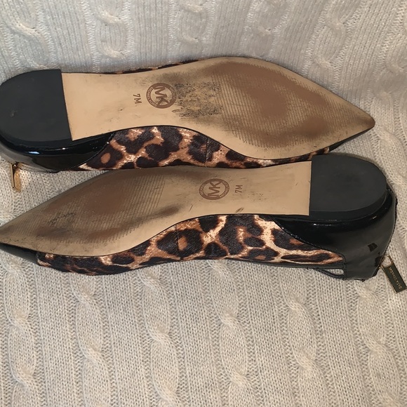Michael Kors Flats - Picture 4 of 6